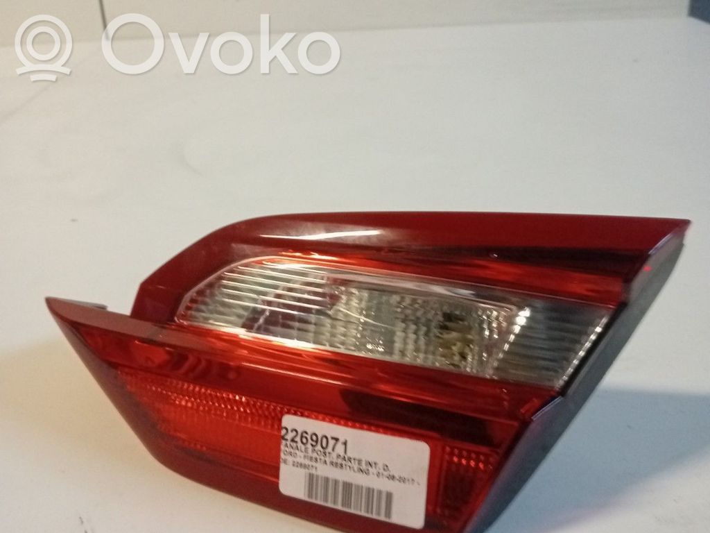 Ford Fiesta Lampa tylna 