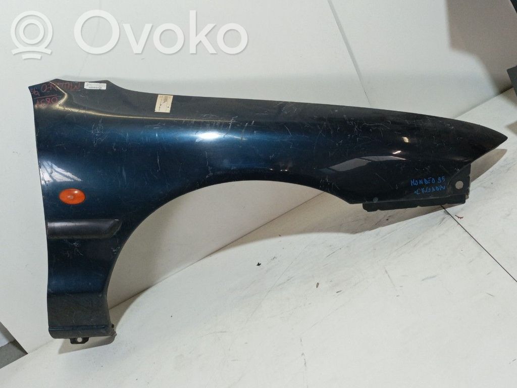 Ford Mondeo MK I Lokasuoja 