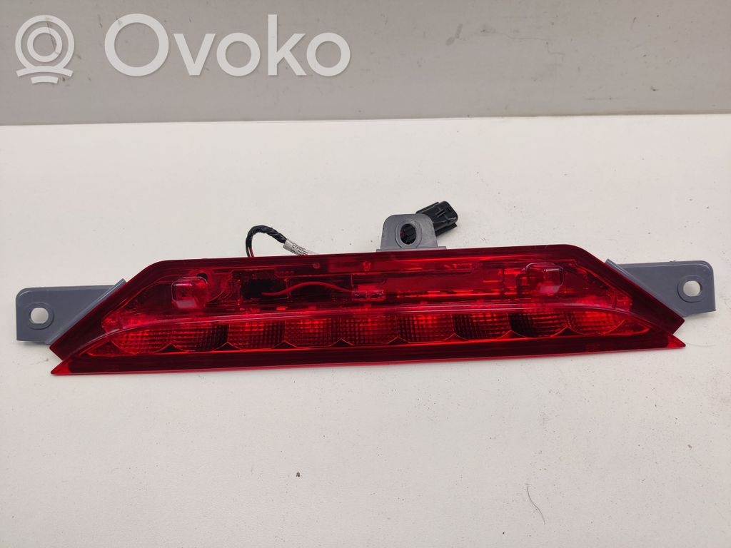 Chrysler Pacifica Kolmas/lisäjarruvalo 