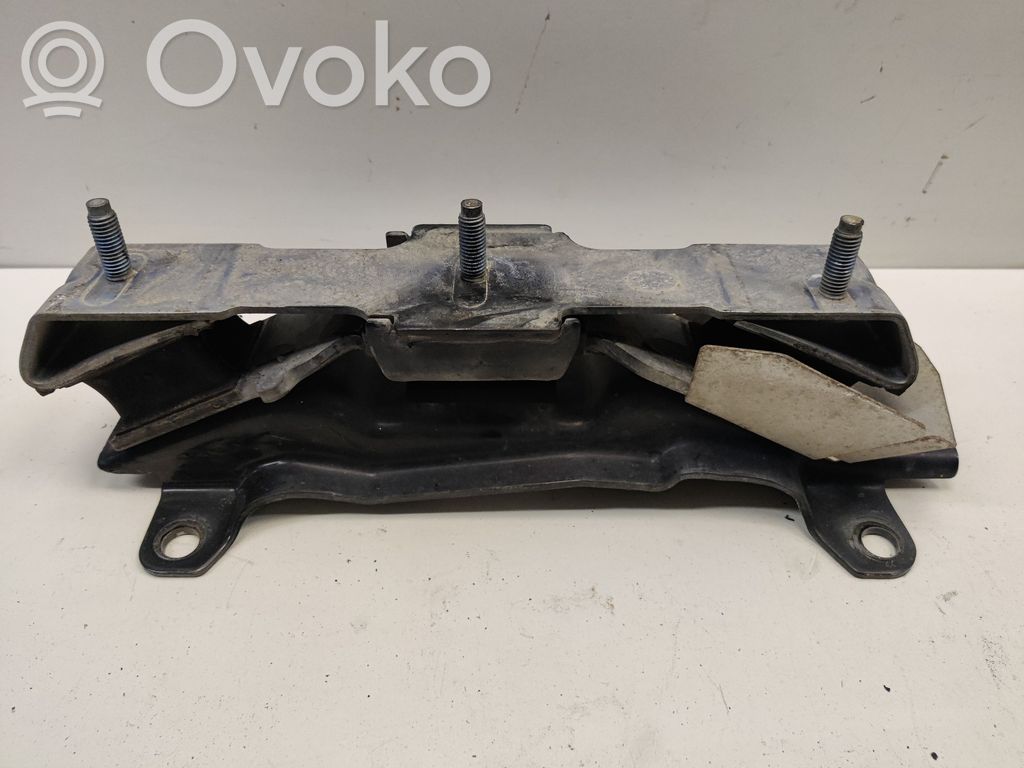Gearbox mounting bracket   68264784AF