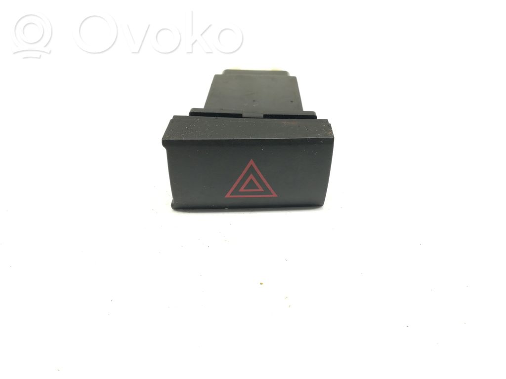 Hazard light switch   864W0140F3