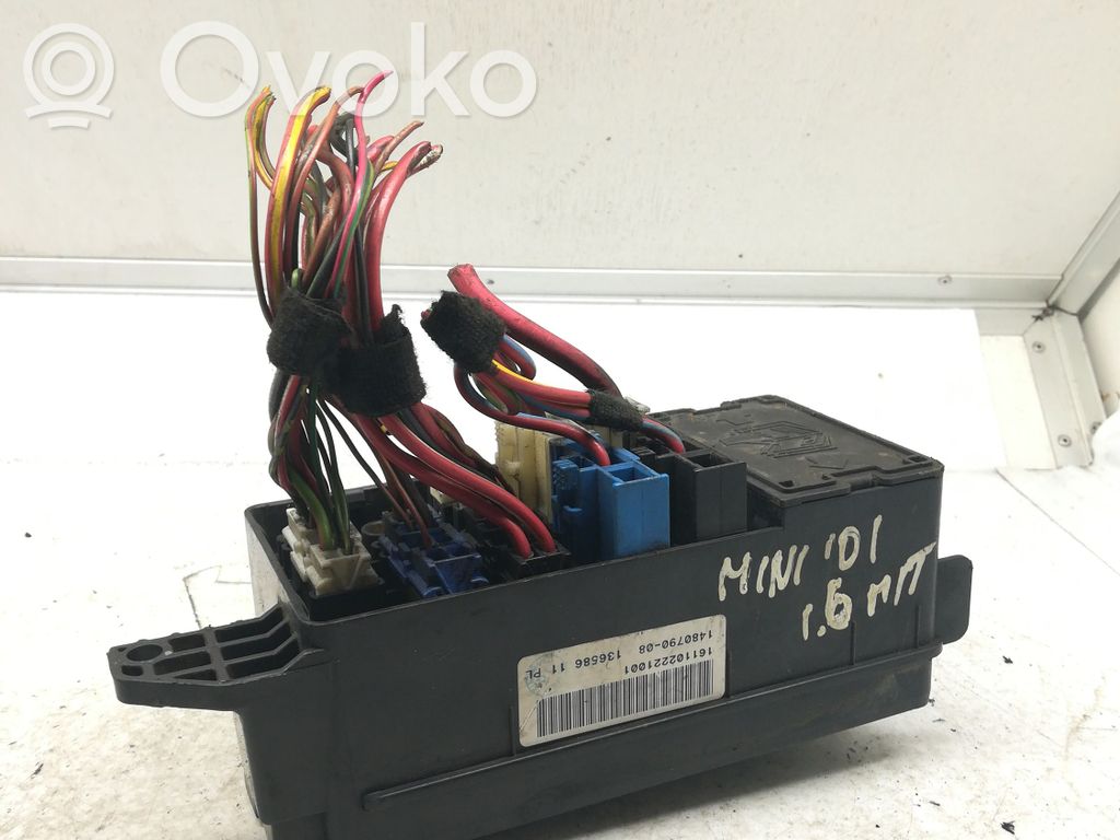 Mini One - Cooper R50 - 53 Fuse module 