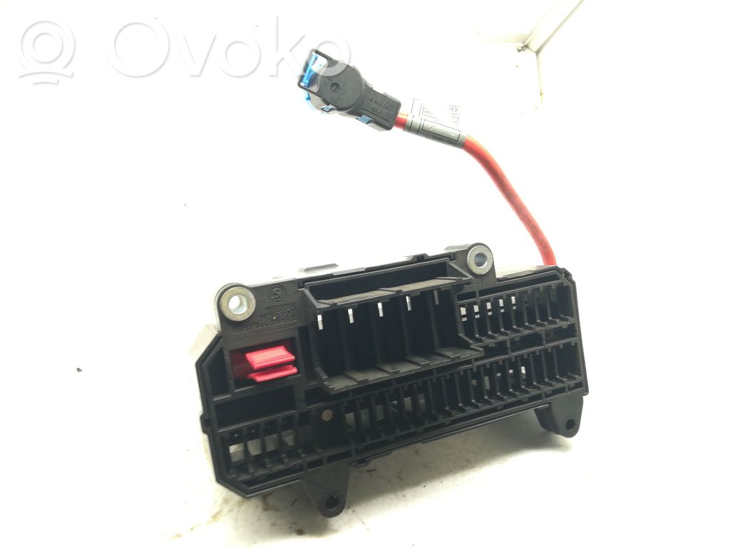 Fuse module   4301851