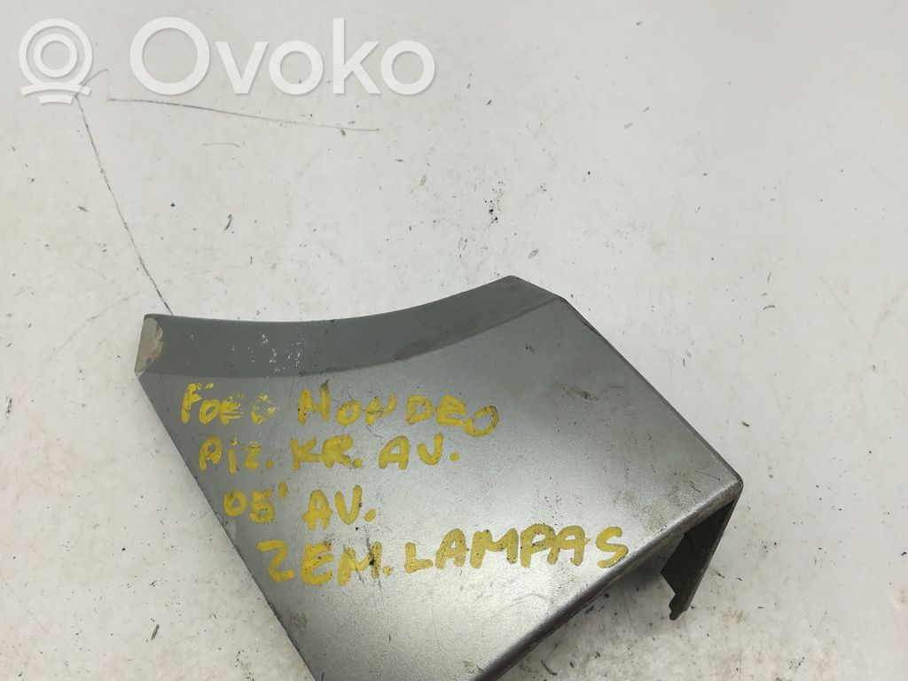 Ford Mondeo Mk III Priešrūkinio žibinto apdaila/ grotelės 