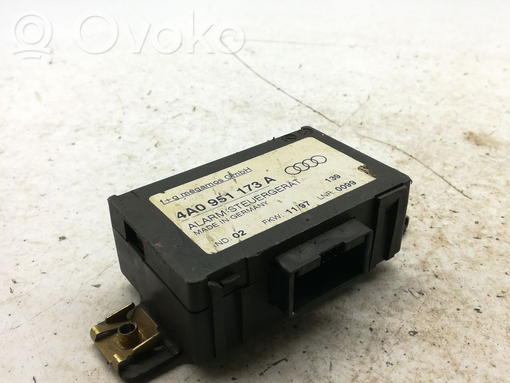 Audi A6 S6 C5 4B Alarm control unit/module 