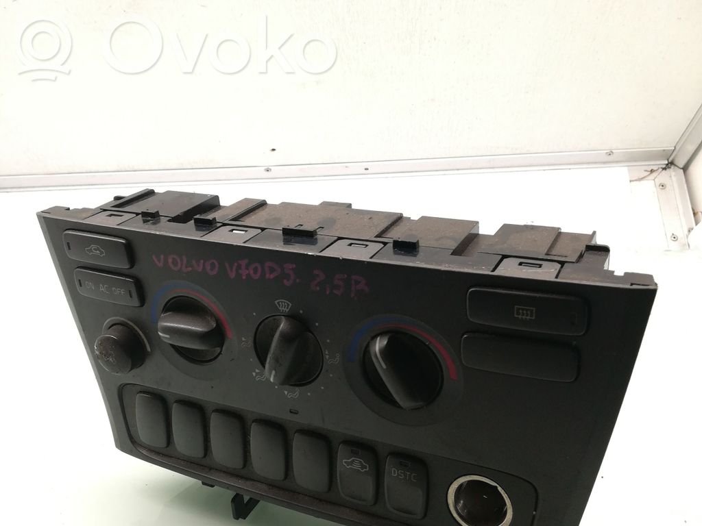 Volvo V70 Climate control unit 