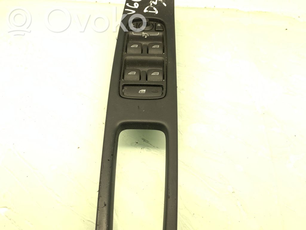 Electric window control switch   31272009,9123969