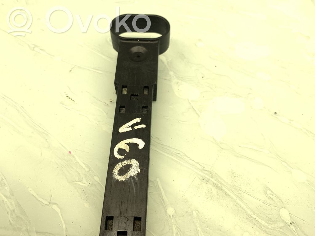 Headlight/headlamp mounting bracket   31294522