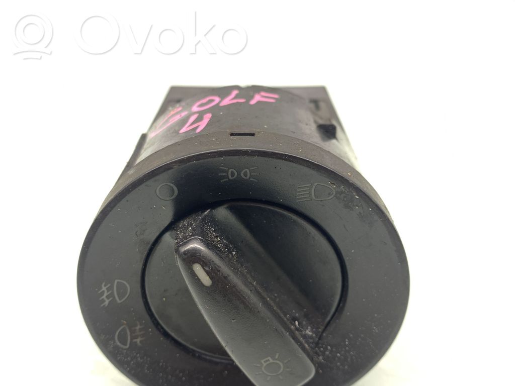 Volkswagen Golf IV Light switch 
