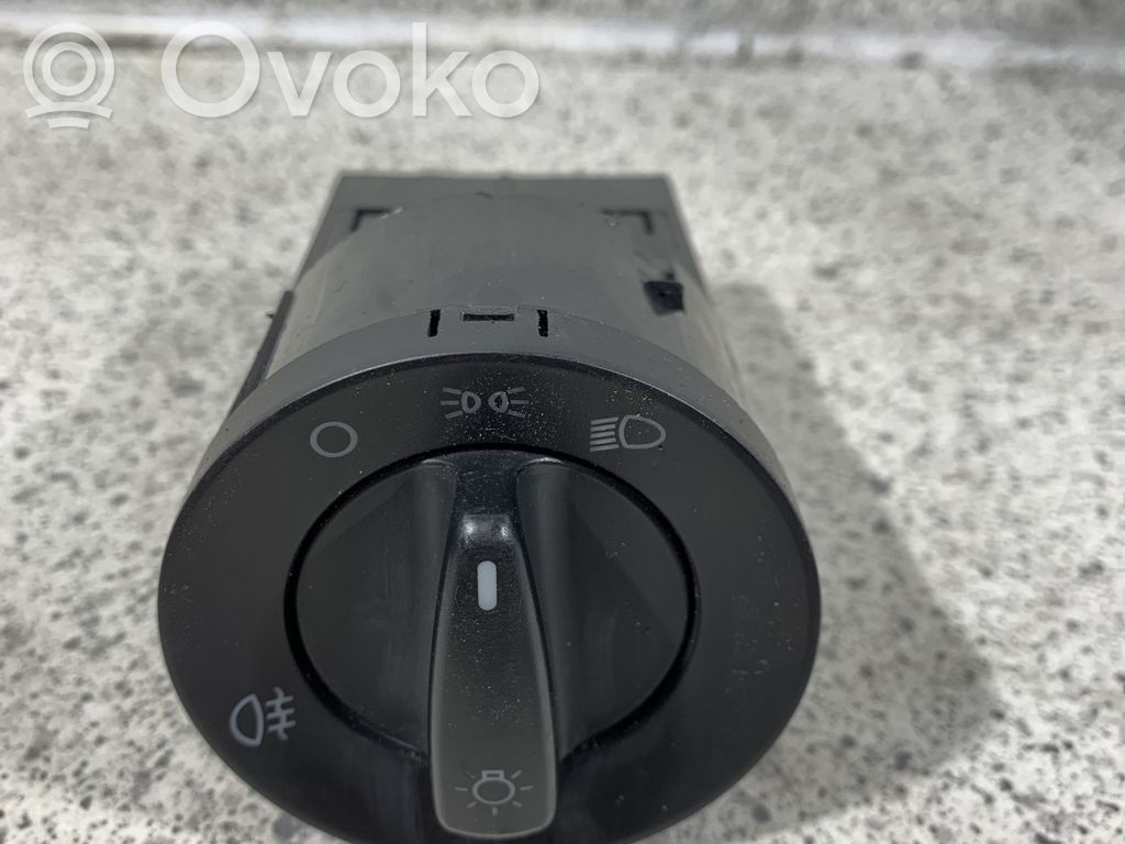 Skoda Roomster (5J) Light switch 