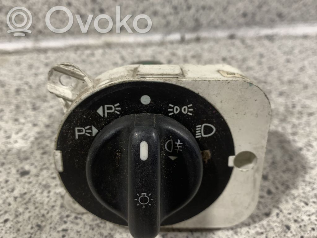 Ford Mondeo Mk III Light switch 