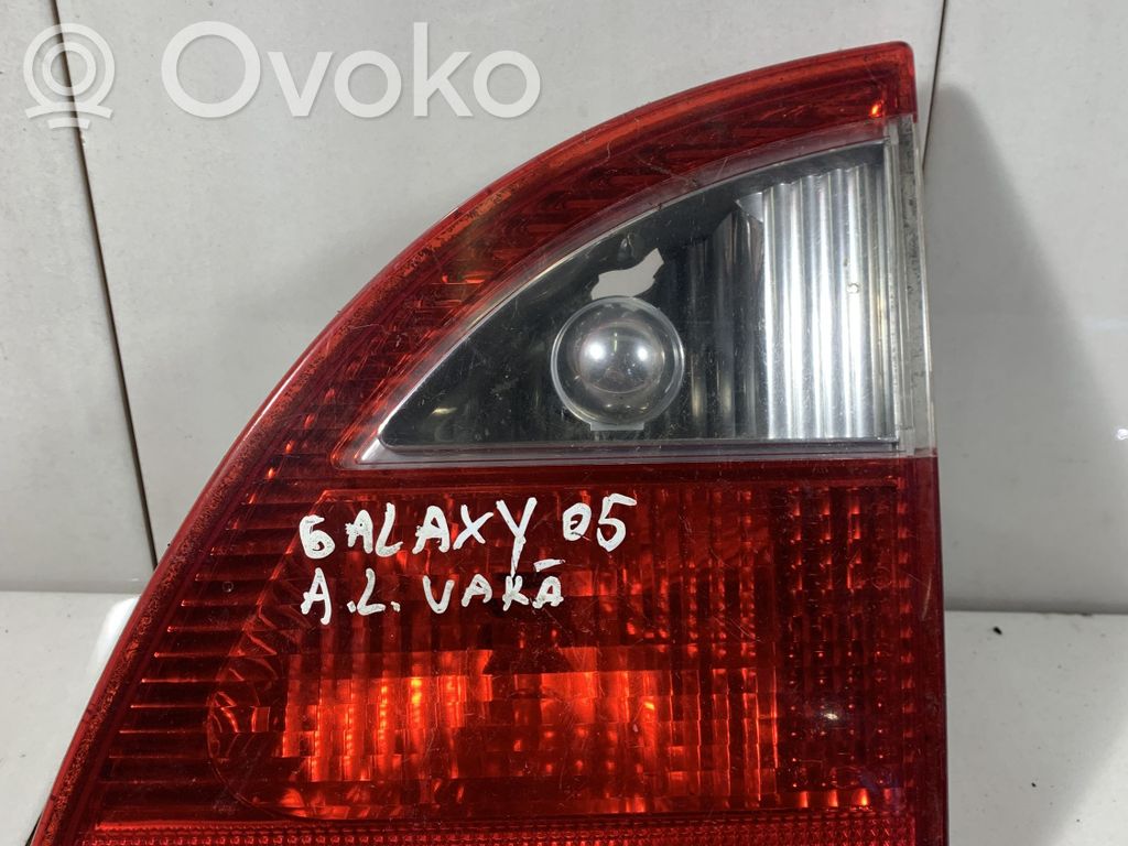 Tailgate rear/tail lights   7M5945094D