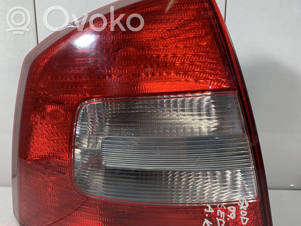 Skoda Octavia Mk2 (1Z) Lampa tylna 