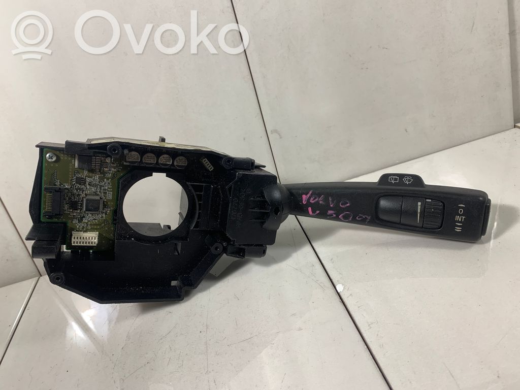 Volvo V50 Stikla tīrītāja vadības pogas kātiņš 