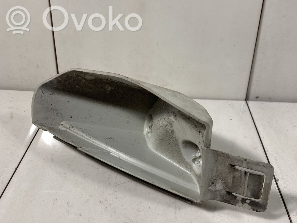 Rear bumper mounting bracket   8V4117A882A