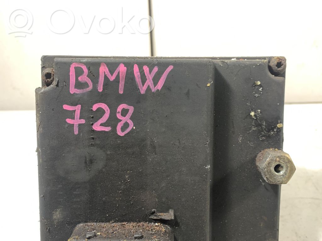 BMW 7 E38 ABS Pump 