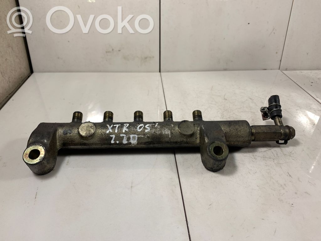 Nissan X-Trail T30 Fuel main line pipe 