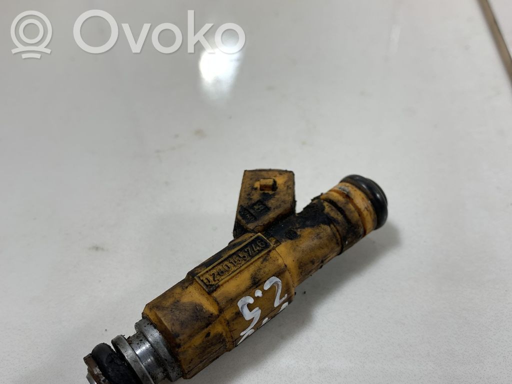 Volvo S70  V70  V70 XC Fuel injector 