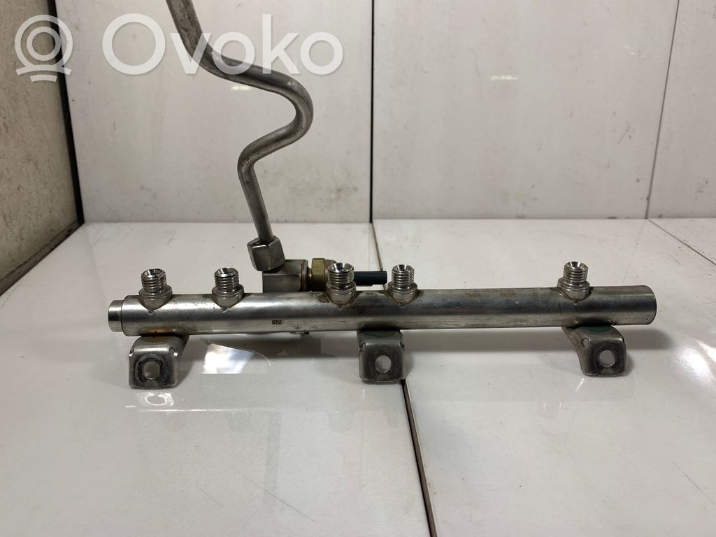 BMW 3 E90 E91 Polttoainepääputki 