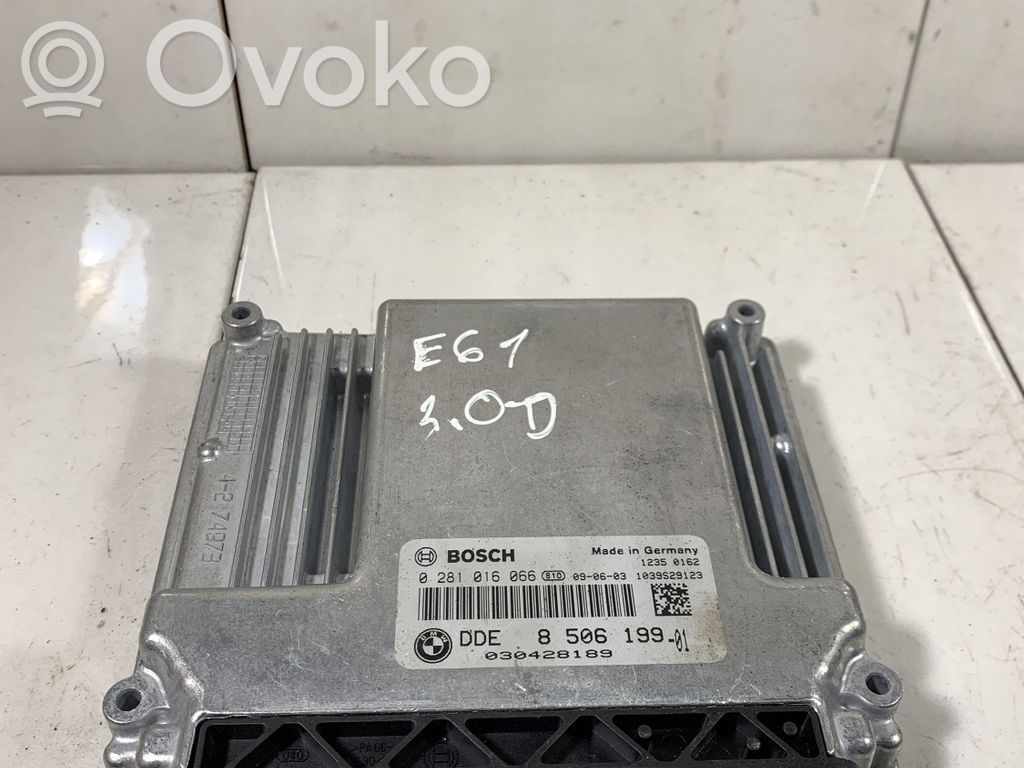 Dzinēja vadības bloks   850619901