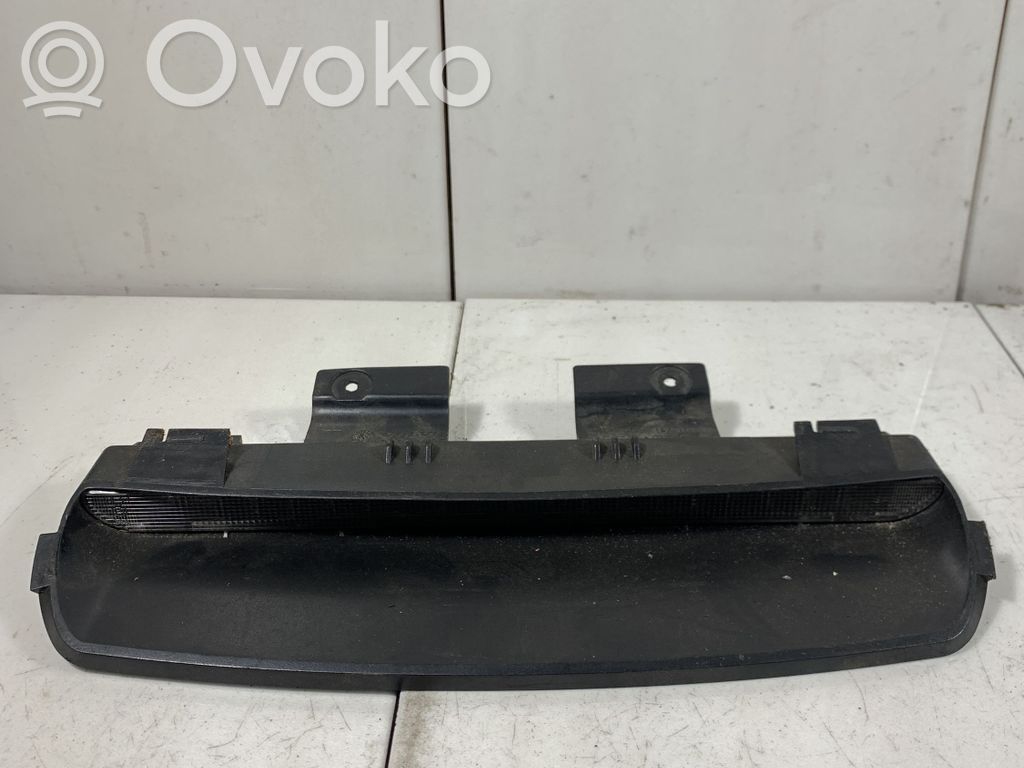 Volvo S40, V40 Third/center stoplight 