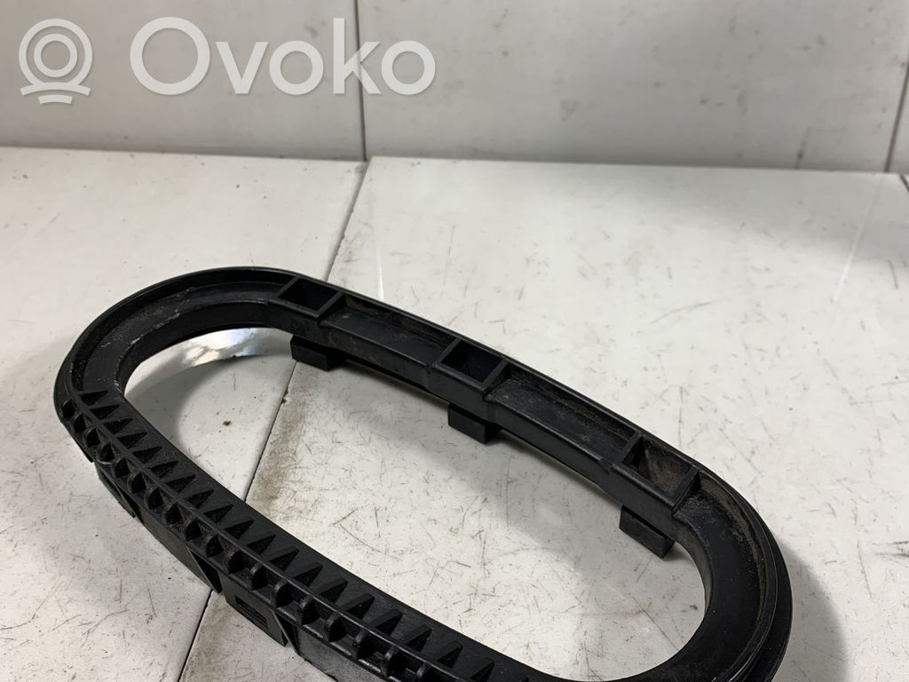 Muu ulkopuolen osa   64318378627