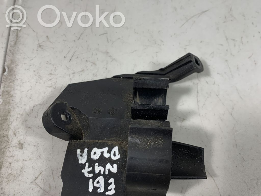 Muu moottoritilan osa   1251780219201