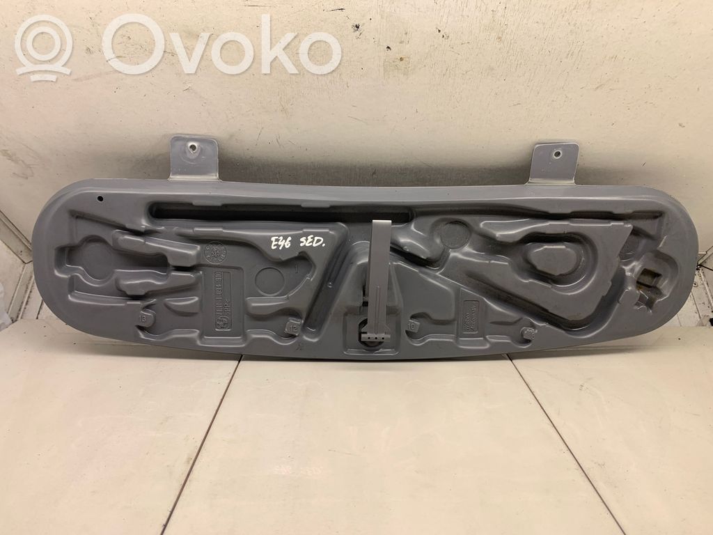BMW 3 E46 Instrumentu kaste 