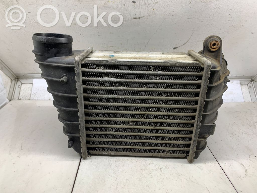 Audi TT Mk1 Interkūlerio radiatorius 