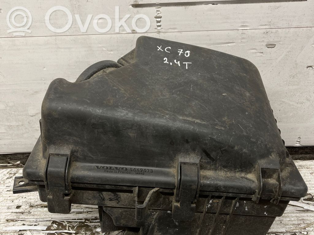 Volvo XC70 Oro filtro dėžė 