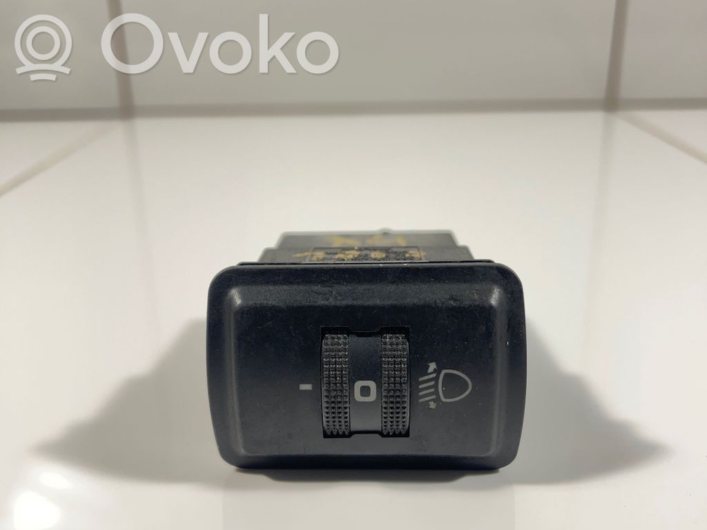 Audi A4 S4 B5 8D Headlight level height control switch 