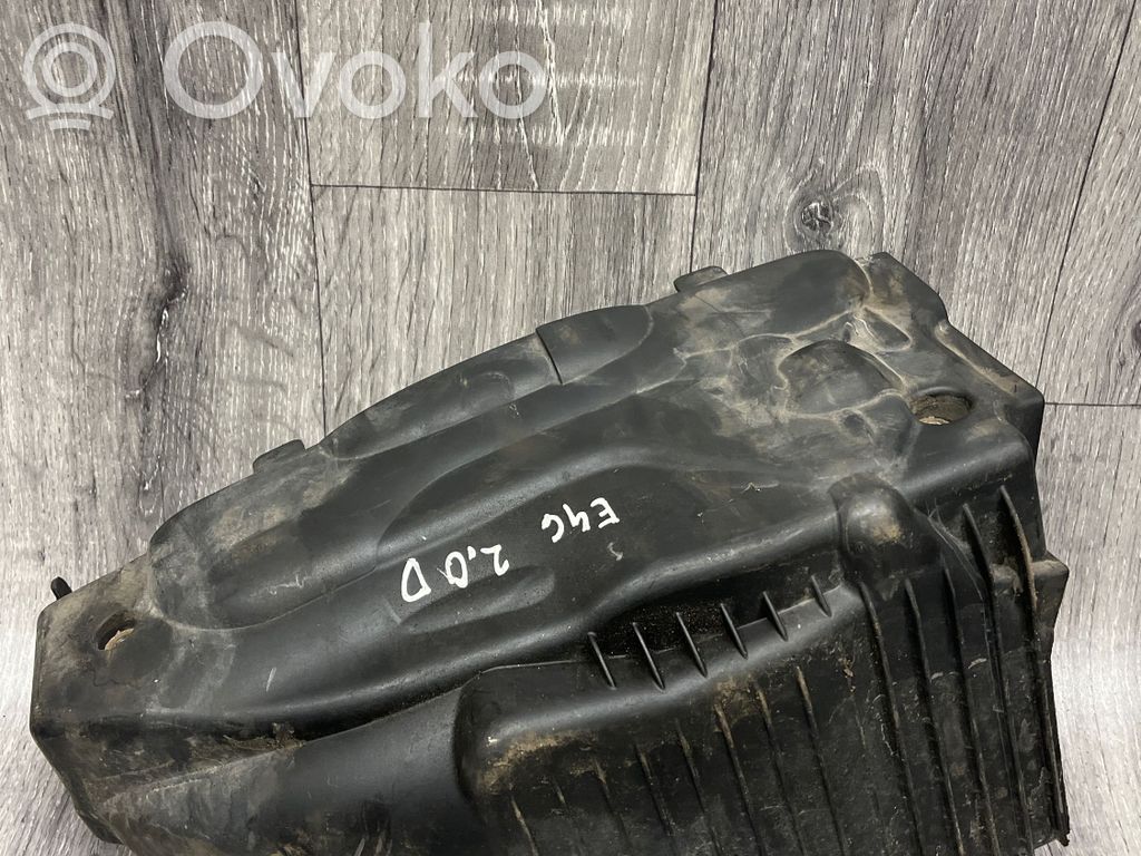 BMW 3 E46 Engine cover (trim) 