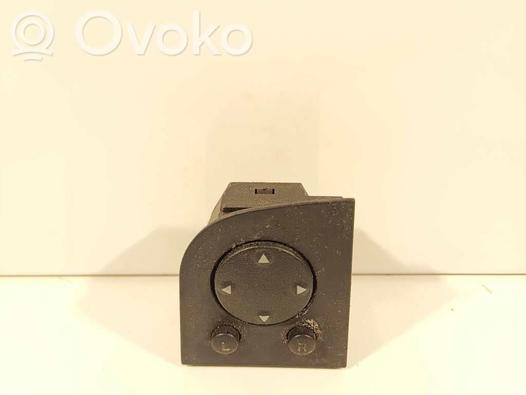 Audi 100 S4 C4 Wing mirror switch 