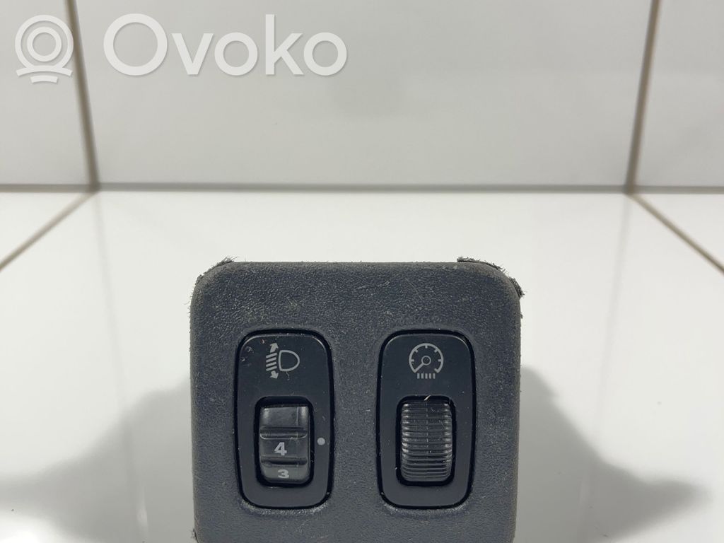 Mitsubishi Pajero Headlight level height control switch 