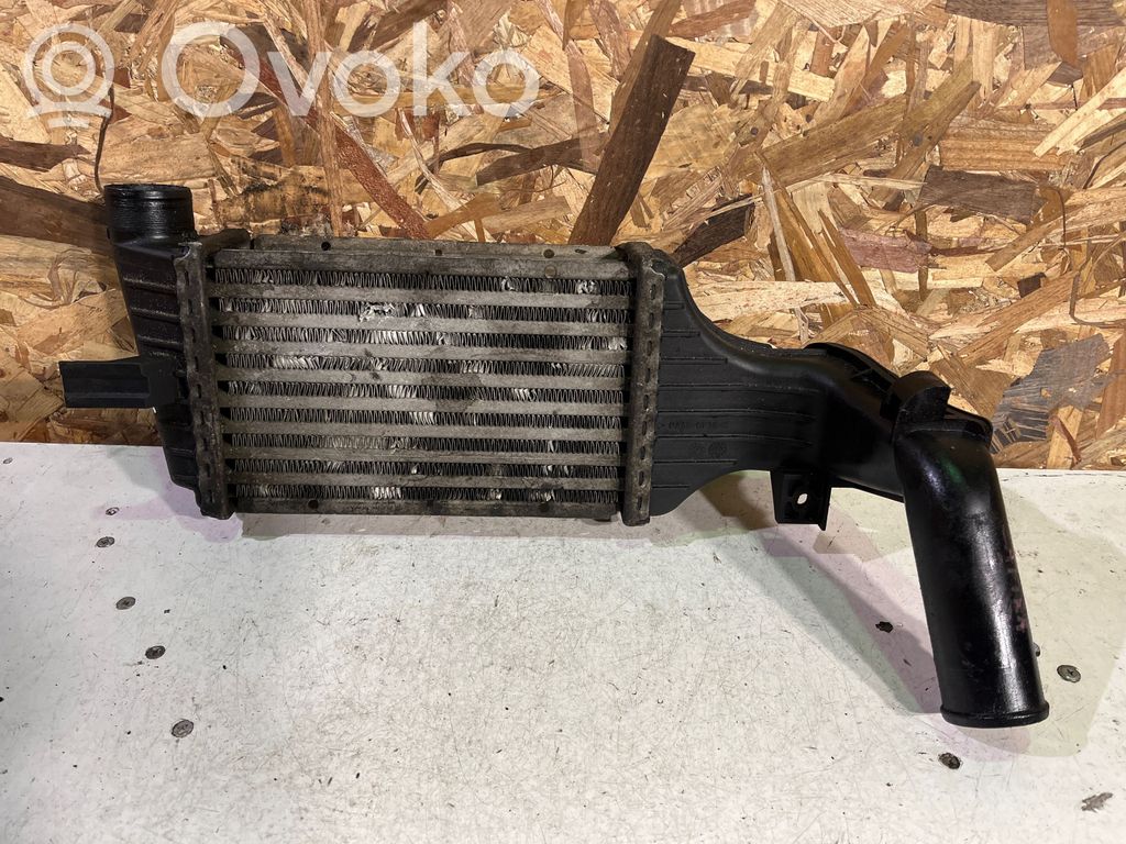Opel Zafira A Oro nukreipėjas/ kanalas interkūlerio radiatoriaus 