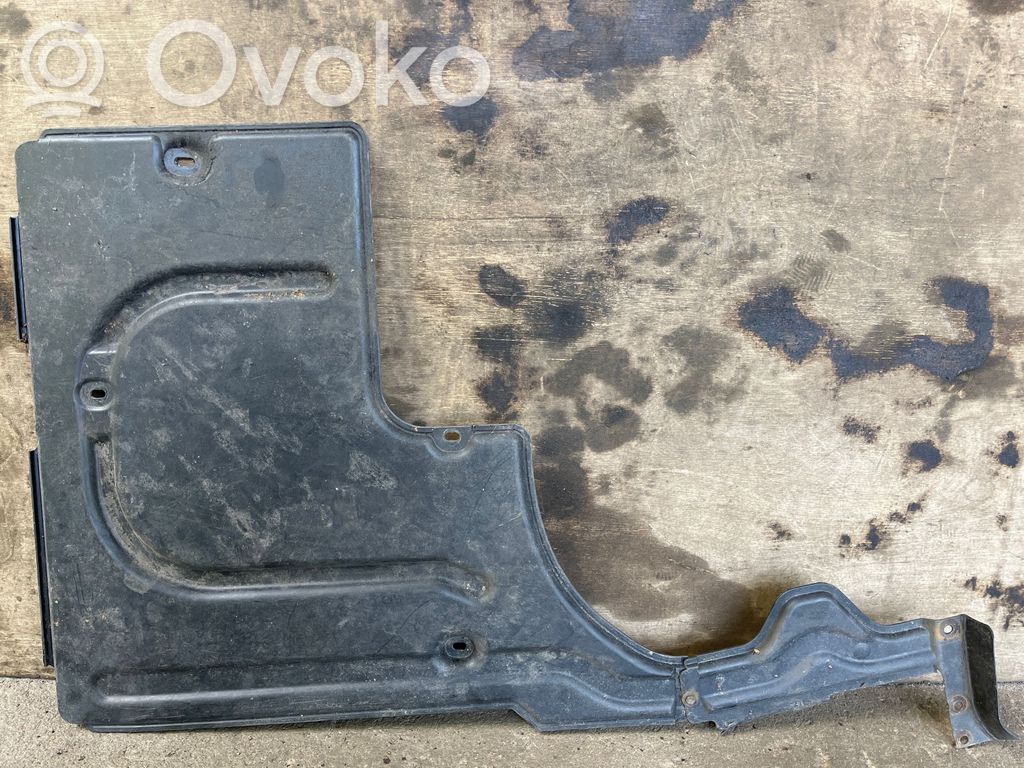 BMW 7 E65 E66 Alustan takasuoja välipohja 