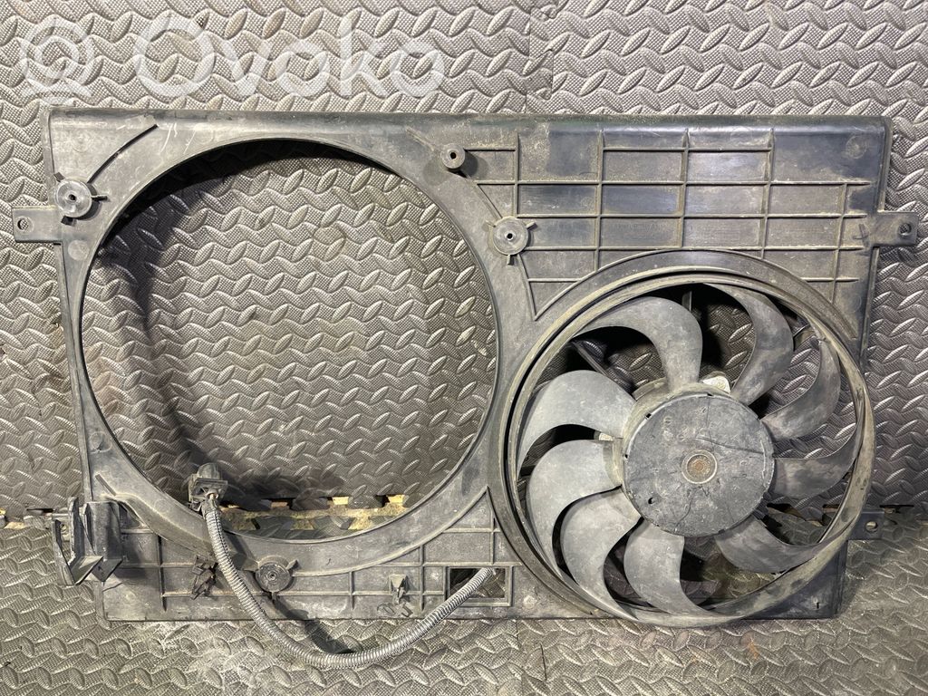 Skoda Fabia Mk1 (6Y) Elektryczny wentylator chłodnicy 