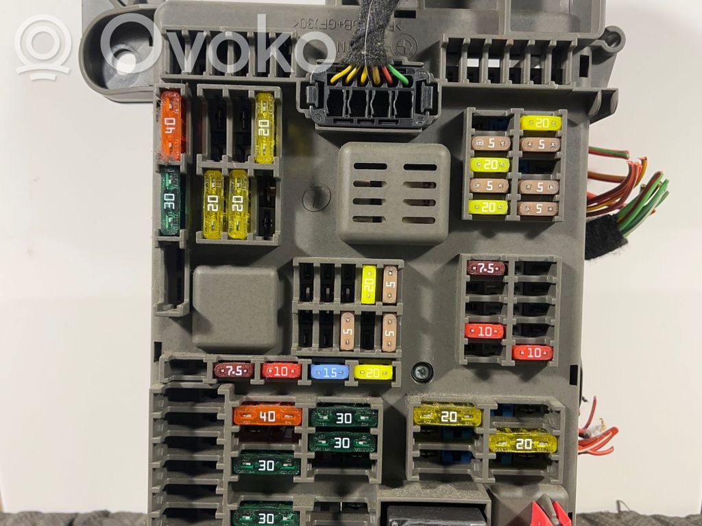 BMW X5 E70 Fuse box set 