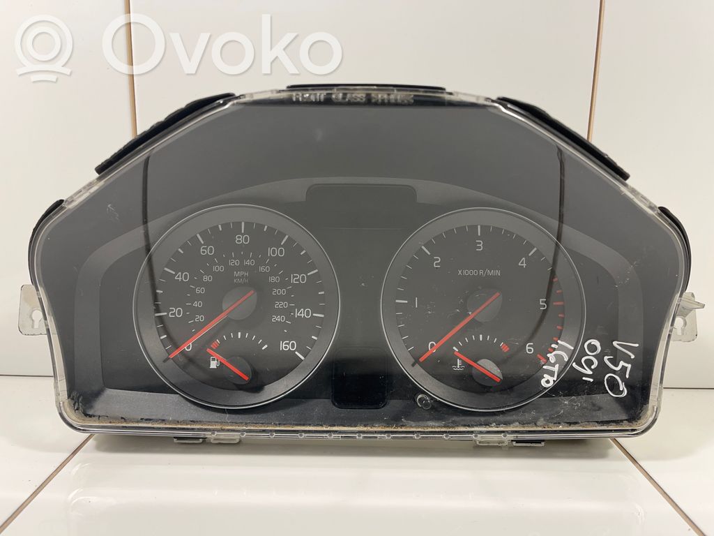 Volvo S40 Speedometer (instrument cluster) 