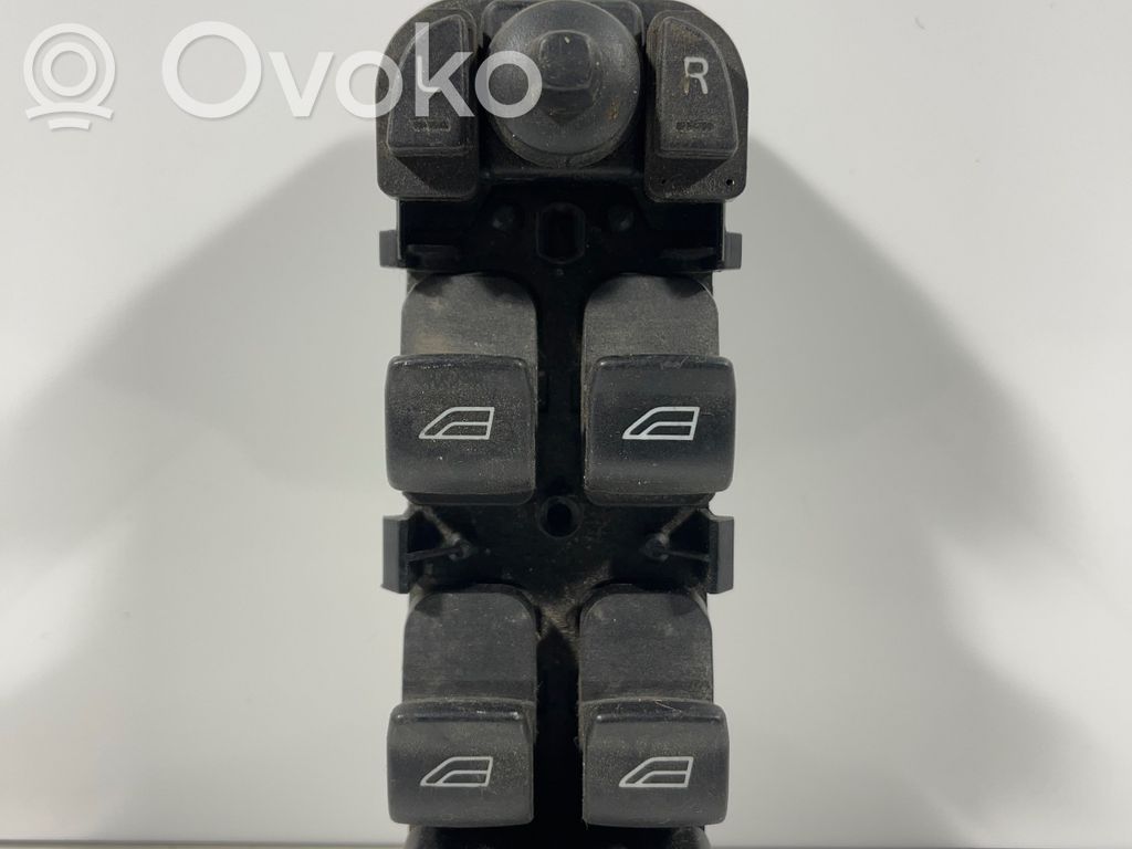 Land Rover Freelander 2 - LR2 Przyciski szyb 