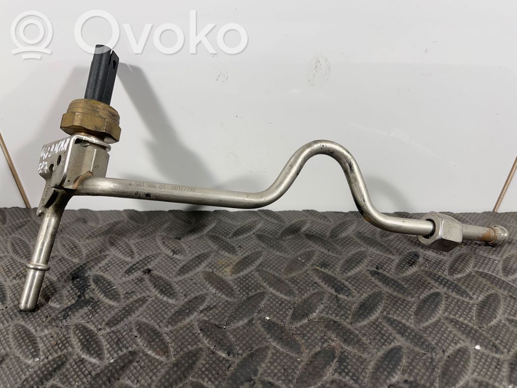BMW 1 E81 E87 Fuel line pipe 