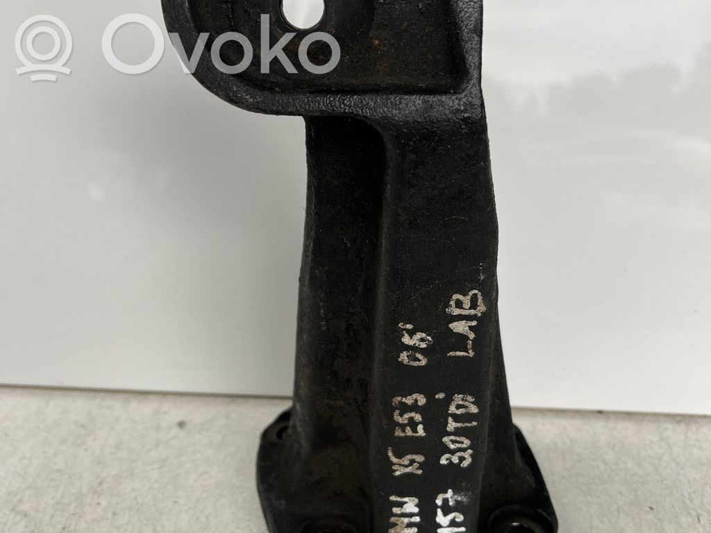 BMW X5 E53 Engine mounting bracket 
