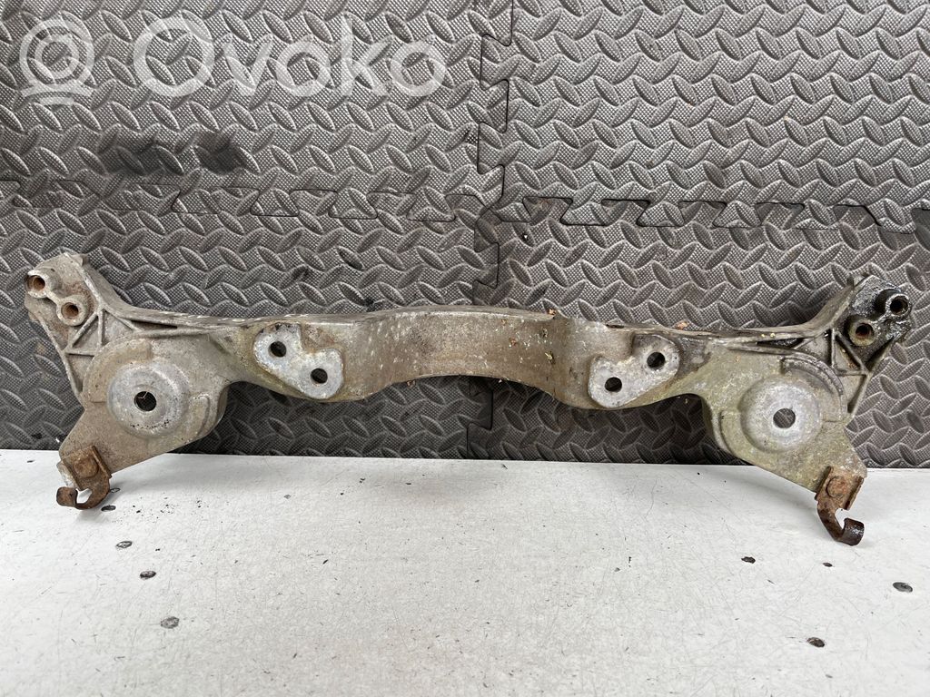 BMW X3 E83 Rear differential/diff mount bracket 