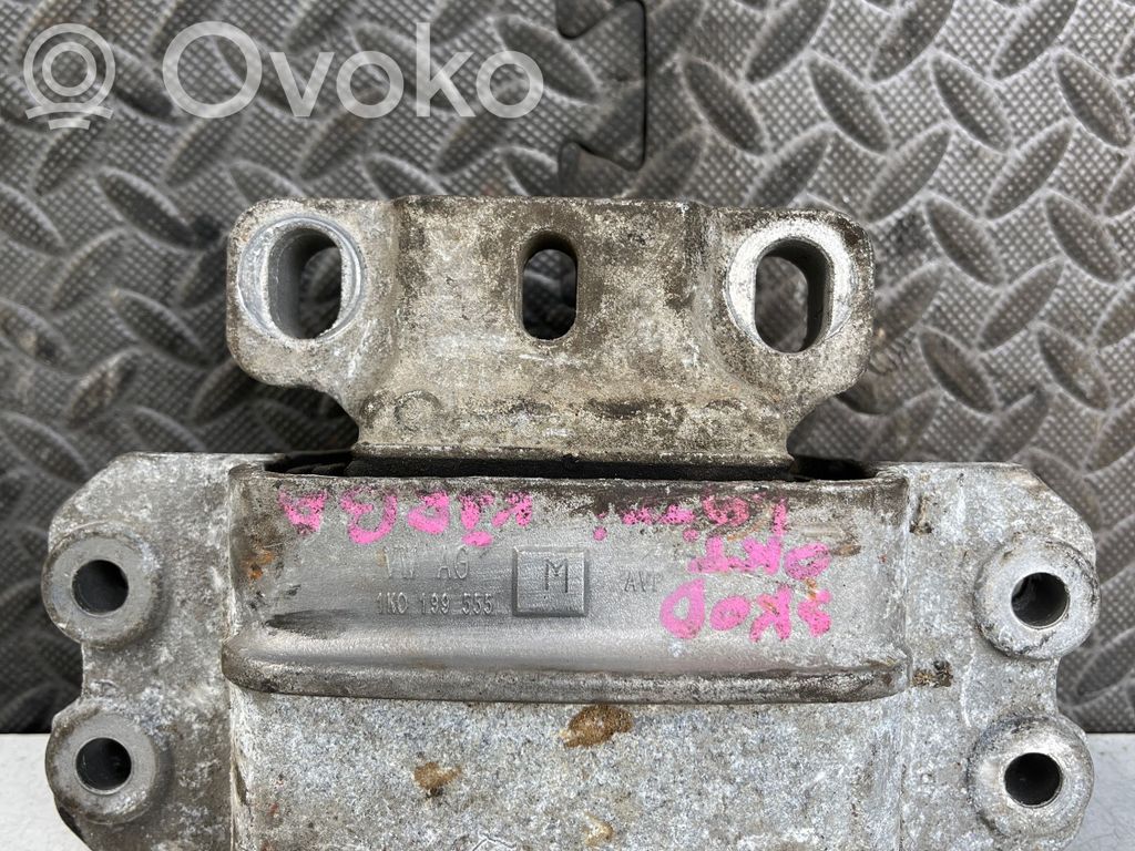 Skoda Octavia Mk2 (1Z) Gearbox mount 