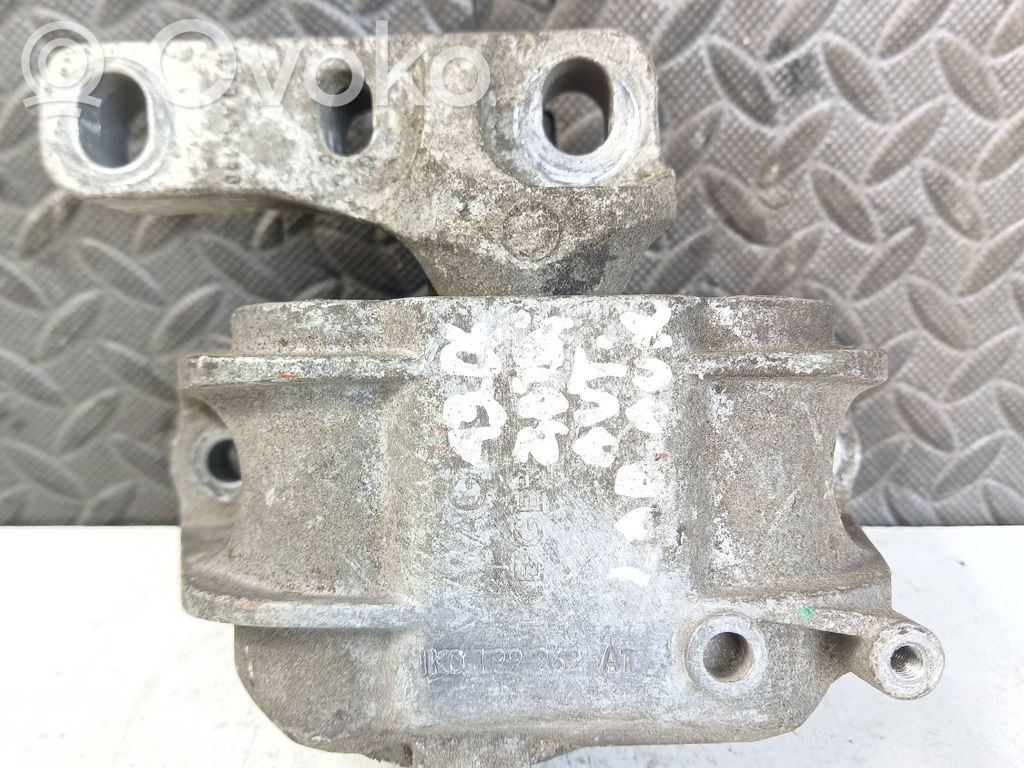 Audi A3 S3 8P Engine mount bracket 