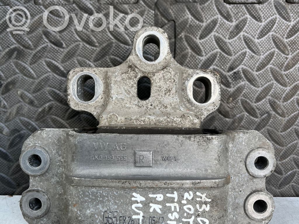 Audi A3 S3 8P Gearbox mounting bracket 