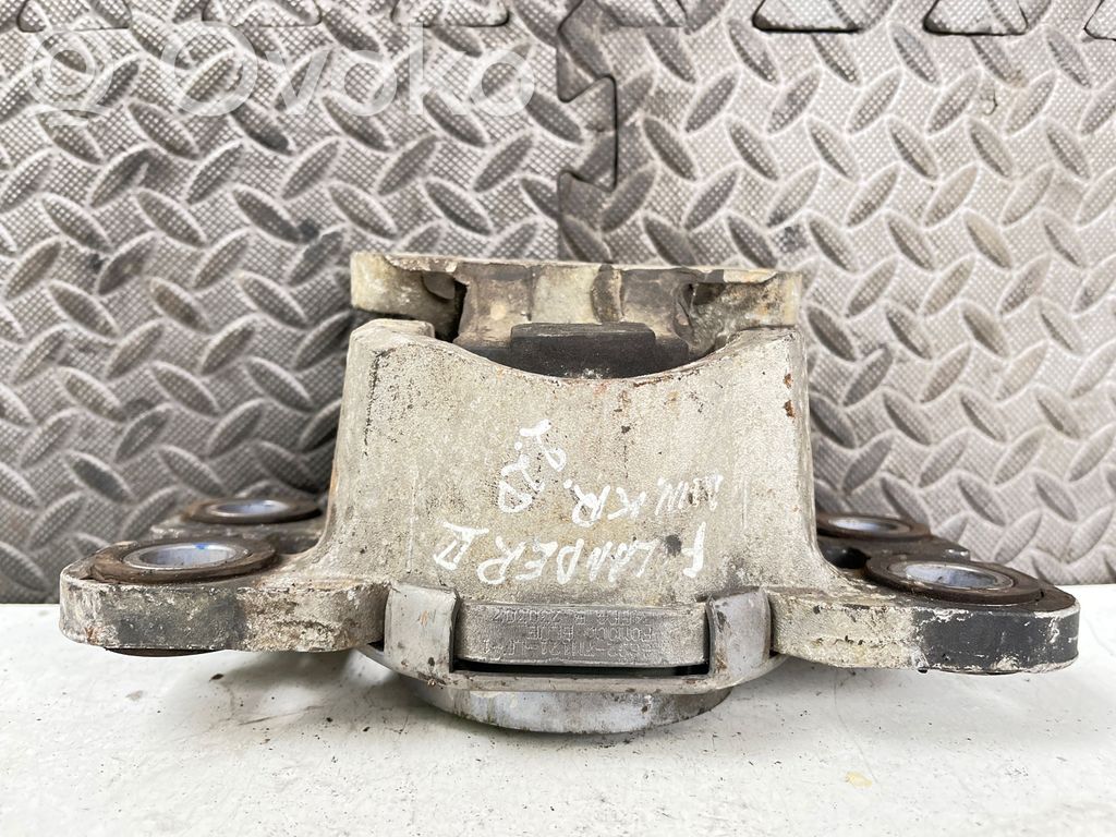 Land Rover Freelander 2 - LR2 Gearbox mount 