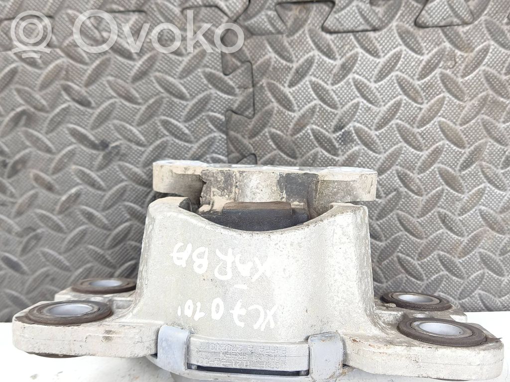 Volvo XC70 Gearbox mount 