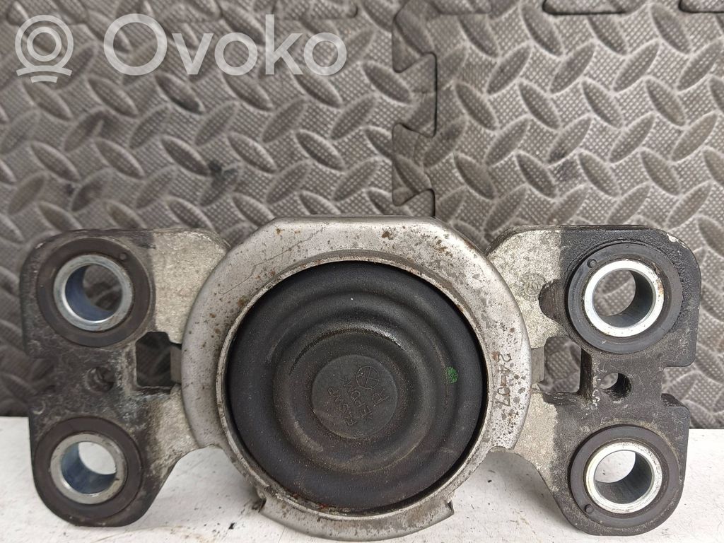 Volvo V70 Gearbox mount 