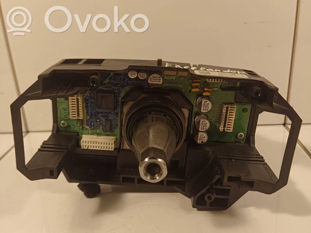 Land Rover Freelander 2 - LR2 Manetka / Przełącznik kierunkowskazów wycieraczek 